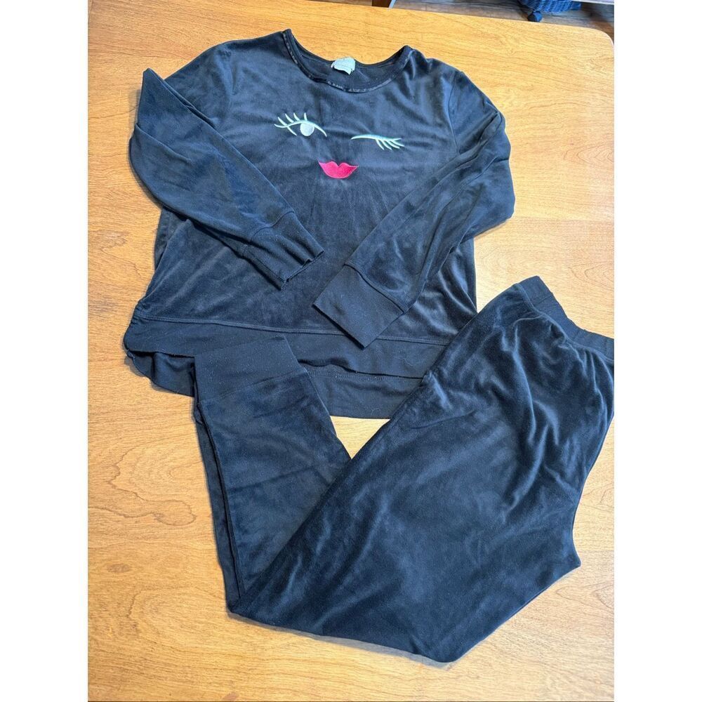 Kate Spade New York Women's Velour Winking Eye Red Lips Pajama Set Black Large